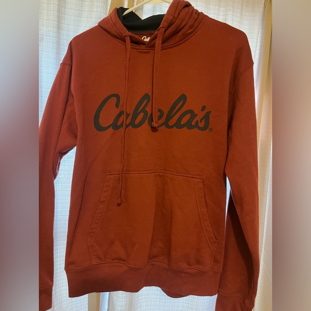 Cabela’s men’s hoodie size small maroon EUC
